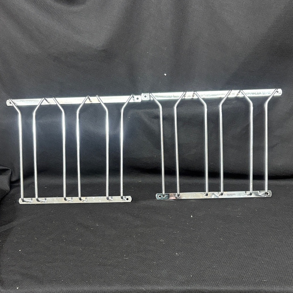 Under cabinet Wine glass racks